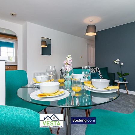 Three Bedroom Apartment By Vesta Serviced Accommodation & Short Lets Hatfield With Free Parking Kültér fotó