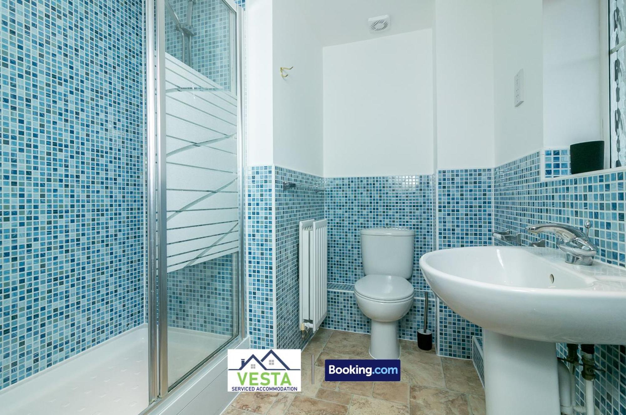 Three Bedroom Apartment By Vesta Serviced Accommodation & Short Lets Hatfield With Free Parking Kültér fotó